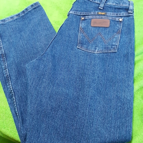 wrangler 47 regular fit advanced comfort